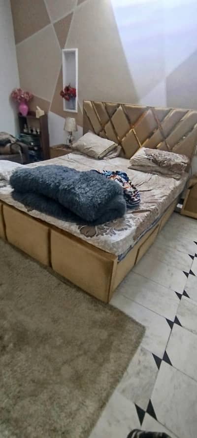 Bed Set for Sale (like new)