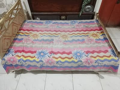 Single Bed for Sale – Strong & Clean – North Nazimabad