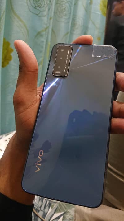 vivo y20