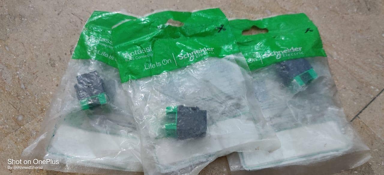 computer accessories 16