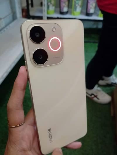Realme Not 7 6 Ram 128 Rom  PTA approved  warranty 6month hai