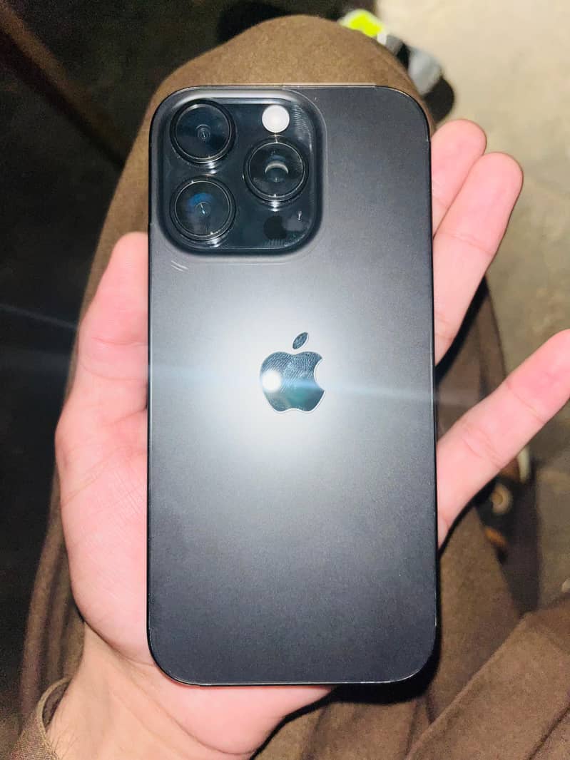 iphone 16pro 2