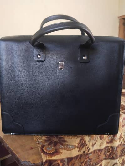 Jafferjees leather bag