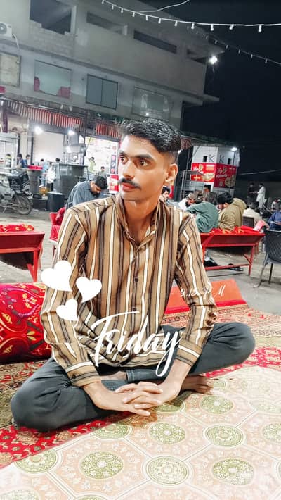 I need a job house boy helper Karachi DHA 24 hours helper available my