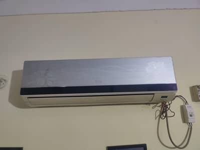1 Ton TCL split A. C  with Haeir  Outdoor