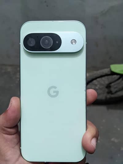 Google Pixel 9 exchange possible 12/128 gb 10/10