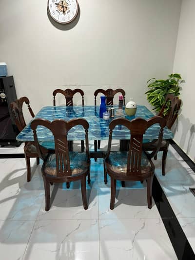 6 person dinning table