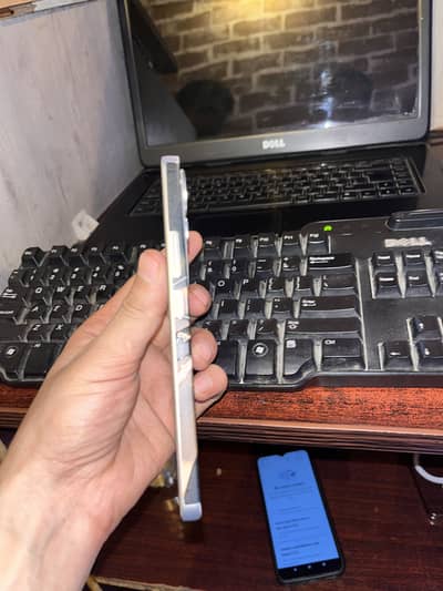 Selling vivo y 400
