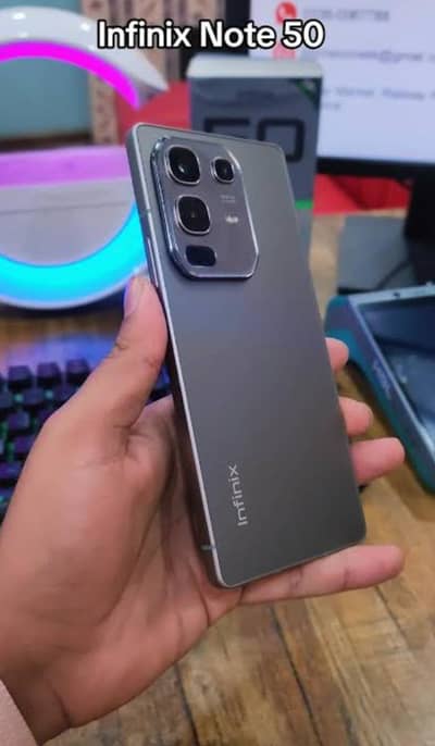 note 50 8+8 256gb 10/10 condition