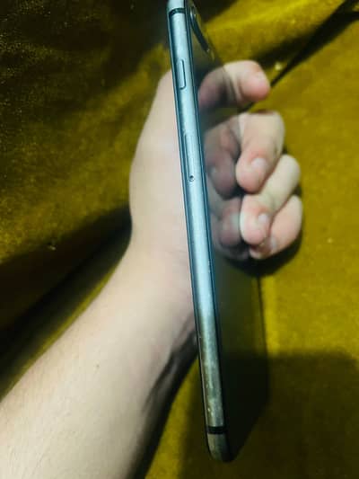 Iphone 8 plus pta aproved 64gb