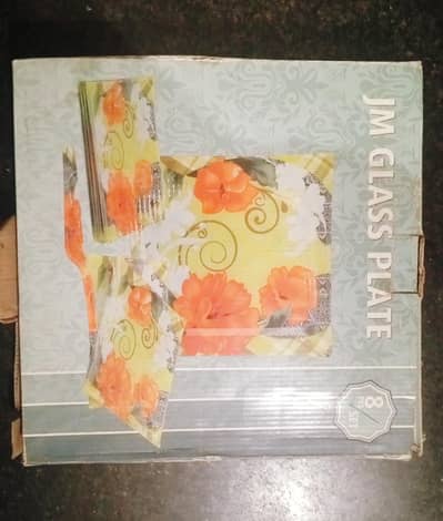  2 Elegant Glass Serving Sets – Stylish /Price per set / two sets