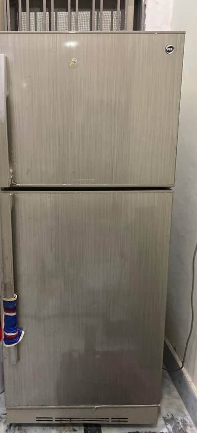 pel 18 cubic feet refrigerator
