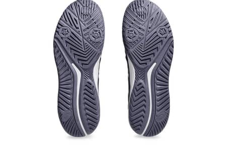 GEL-CHALLENGER 14  ASICS (Used once only)