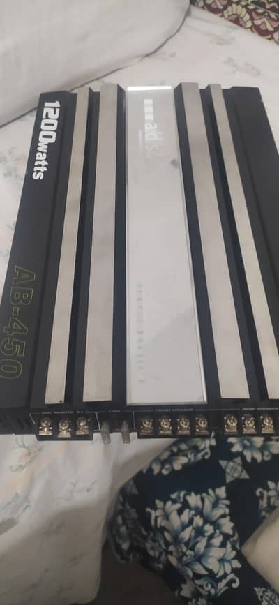 Ab 1200 watts 4 channel