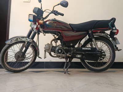 United 70    Total geniune