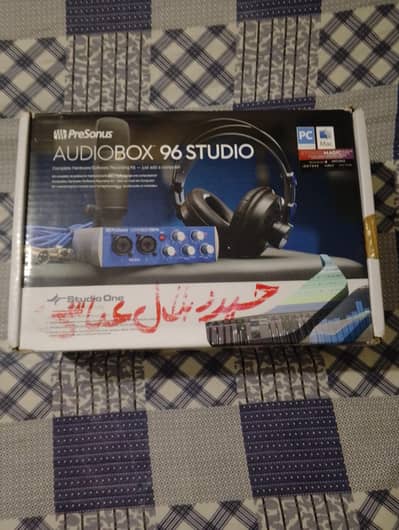 Presonus Audiobox 96 Studio Microphone, Headphones, Audio interface