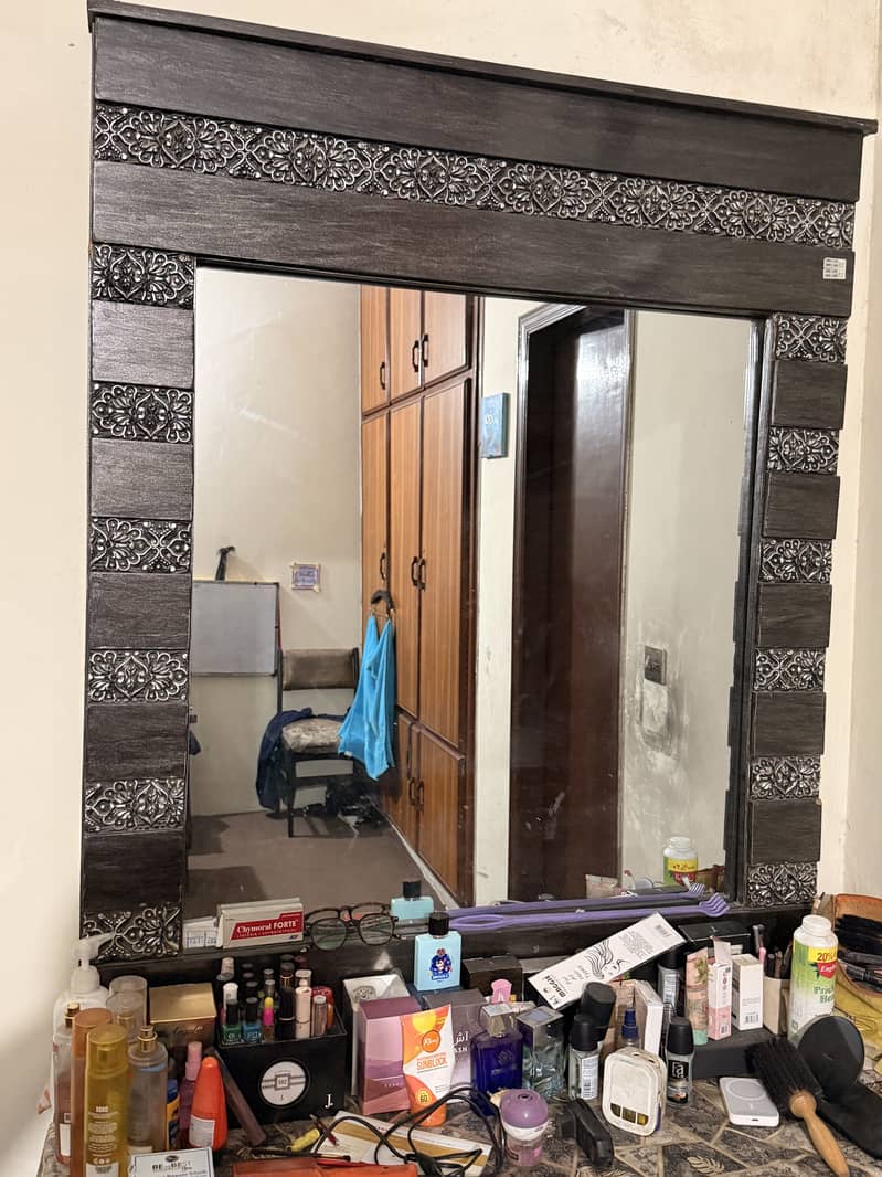 Bed Set with Dressing Table & Side Tables – Complete Bedroom Set 2