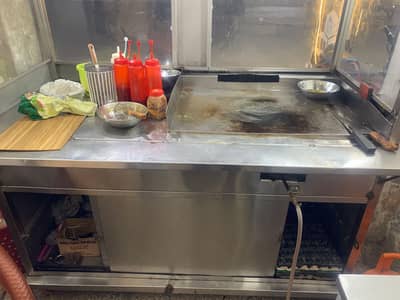 Shawarma Burger  And Friyer Counter