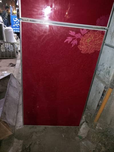 1 month used freezer all ok 10/9  condition contact number 03312297447