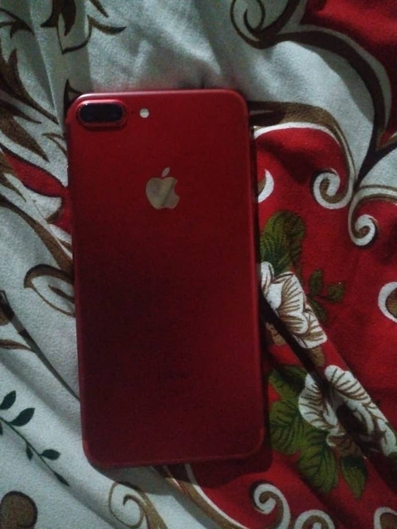 Apple iPhone 7 Plus 1