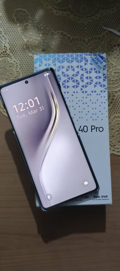 Tecno Camon 40 Pro 8/256 GB
