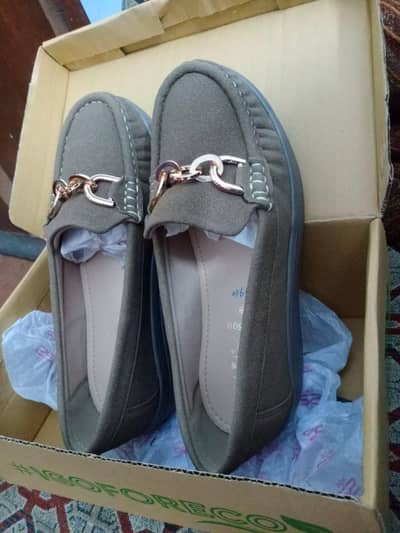 ladies Shoes/ footwear