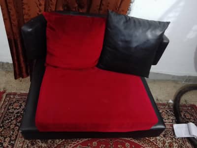 2 seater and 1 seater sofa