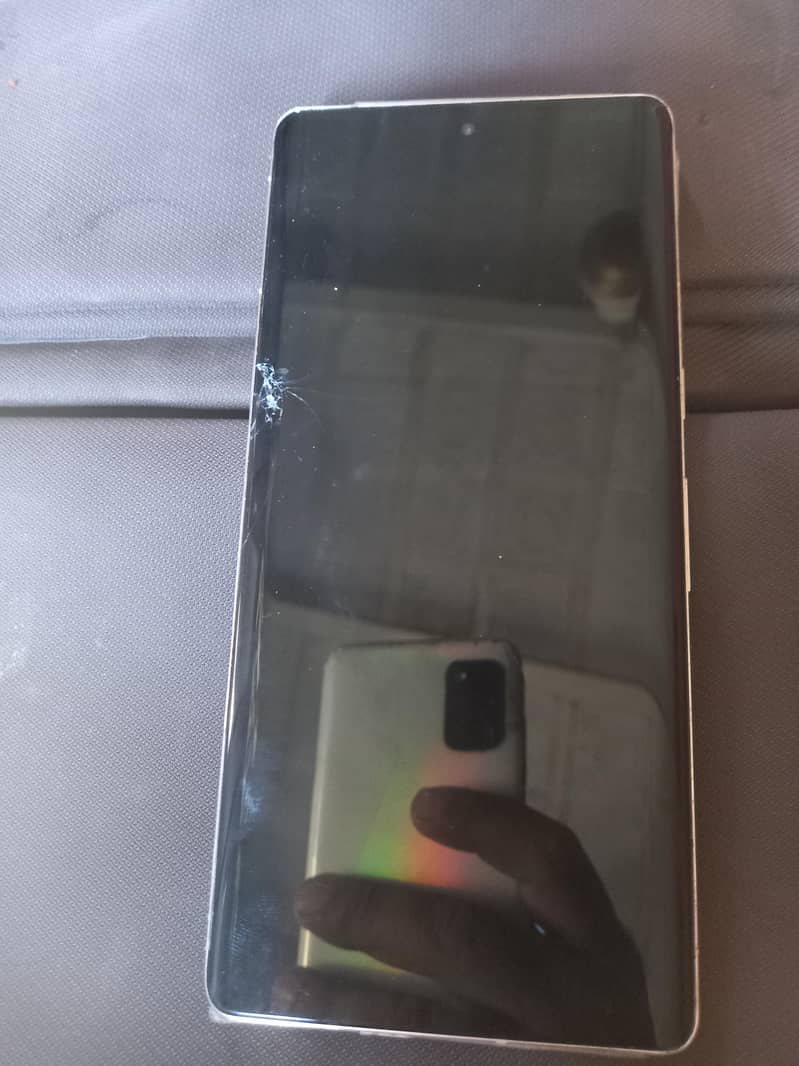 GOOGLE PIXEL 7 PRO 0