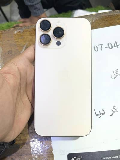 16 Pro Max 256 GB, Health 90%