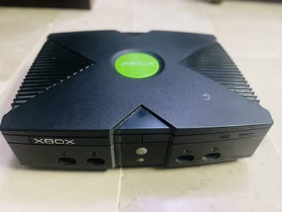 Xbox classic 2001