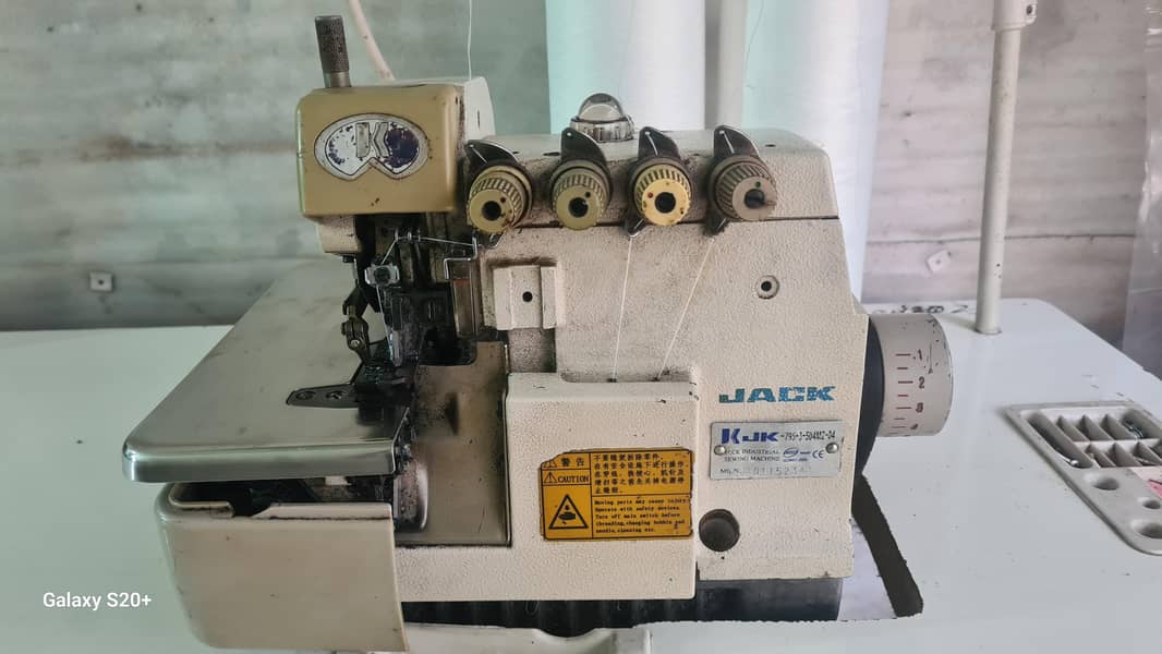 Jack overlock machine 2