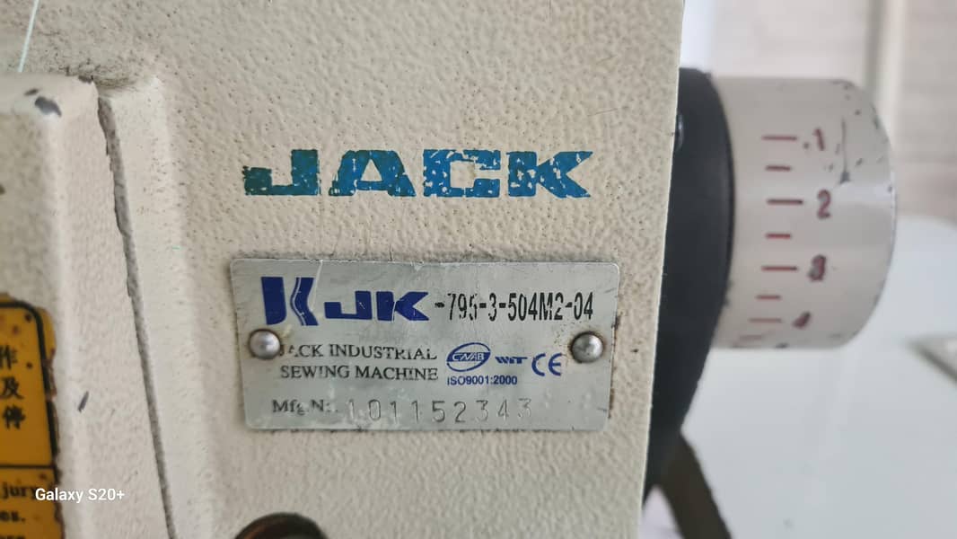 Jack overlock machine 3