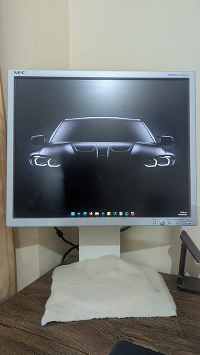 NEC MultiSync EA191M 19" Monitor White