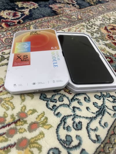 Iphone XS Max screen