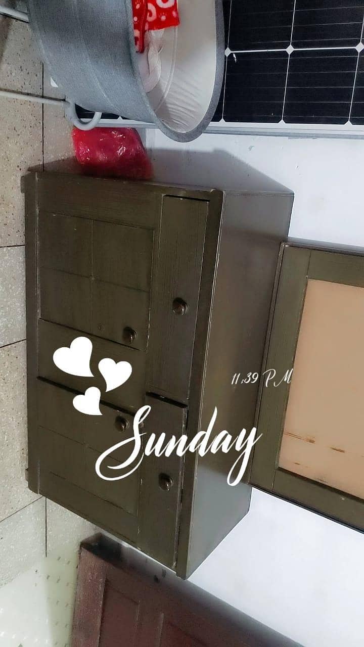 bed dressing side table without mirror without matress 4