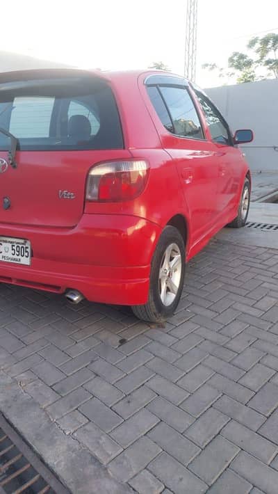 Vitz 2000 Model