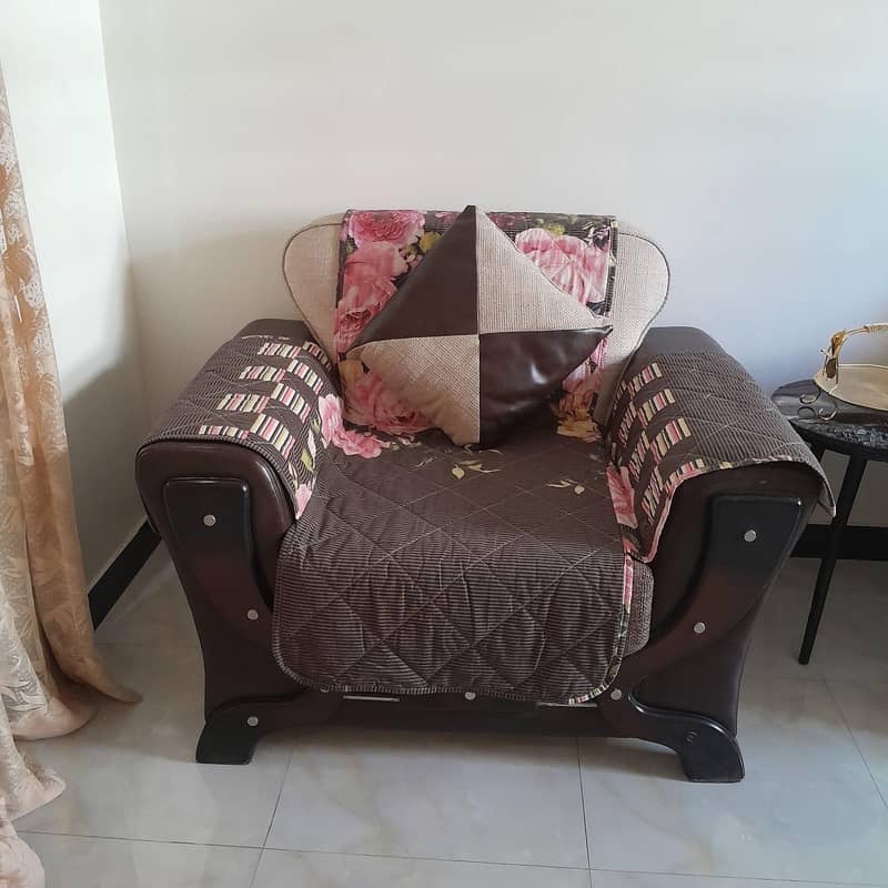 Sofa Set 5 Seaters 2