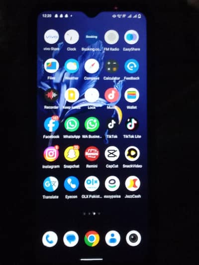 vivo y20 4 64gb offial pta with box paison ki zarurat hai for sell