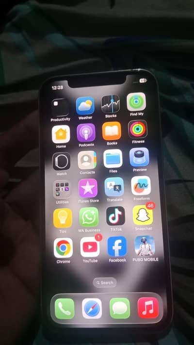 12pro white 10,10cindtion waterpack 90hlth 128GB