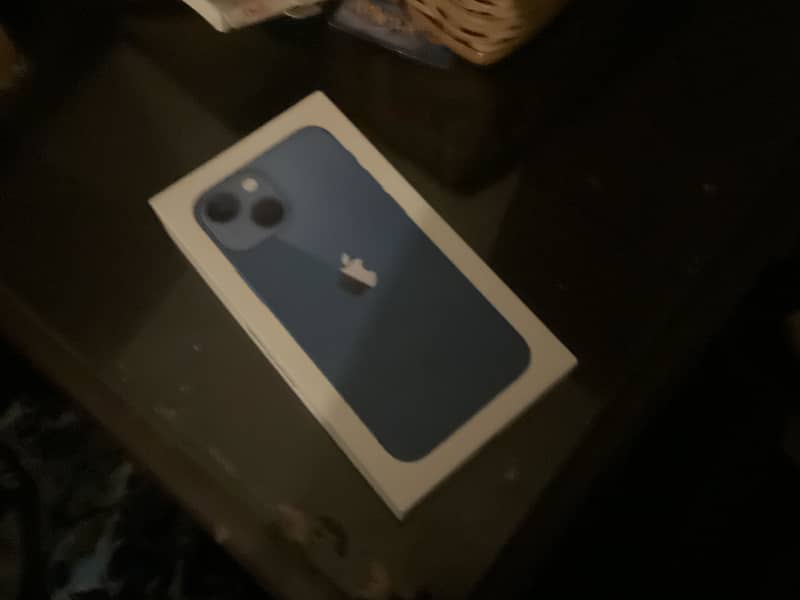 iPhone 13 Mini Pristine condition 4