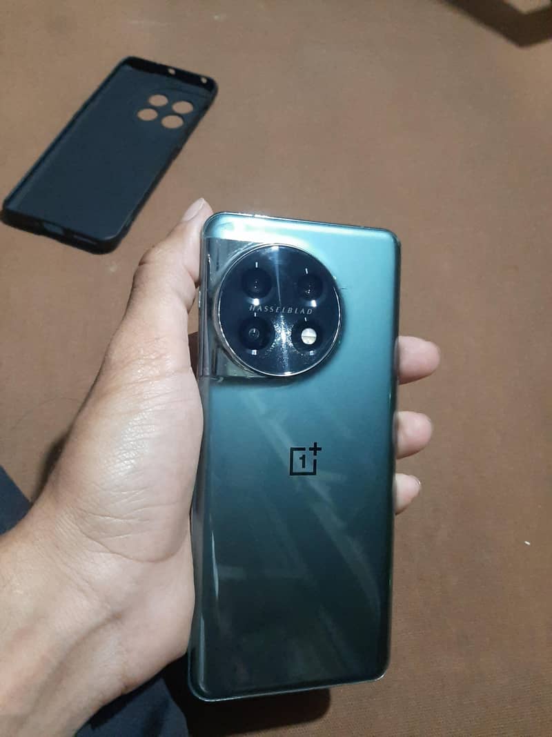 oneplus 11 4