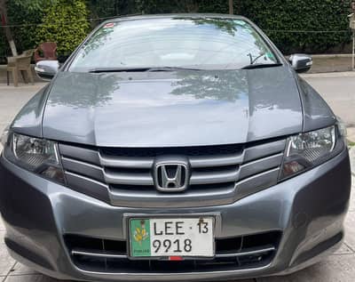 HONDA CITY 1.5 ASPIRE 2013 MODEL BUMPER TO BUMPER GENUINE