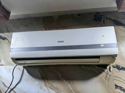 01 Ton Haier AC