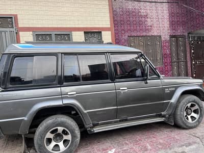 Mitsubishi Pajero 1989 Exceed 2.5D 5 Door 4x4 Diesel urgent sale