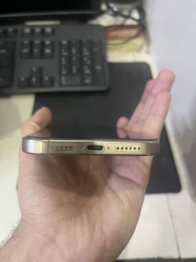 Iphone16Prax ( Non PTA JV)