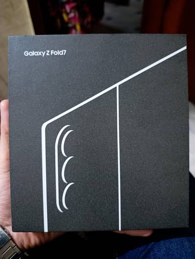 Samsung Z Fold | 256 GB | FACTORY UNLOCKED | NON PTA |