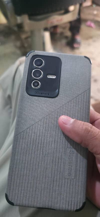 vivo v23 5g 12+8=256gm rom pubg 60 fps smoth wirh box or charger