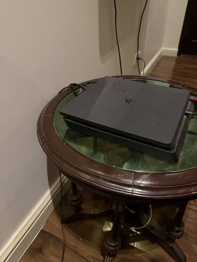 PS4 Slim used