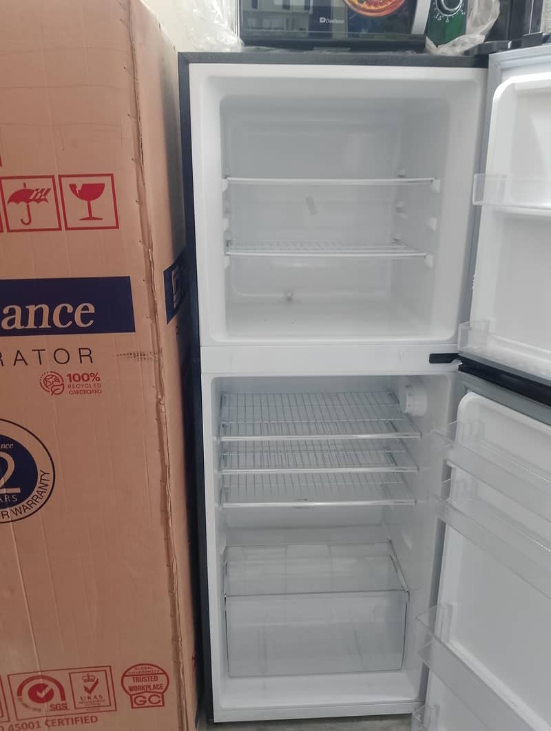 Dawlance Fridge. 0