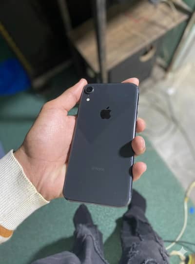 iPhone XR | 64GB Non PTA | urgent sale | 10/9 Condition|